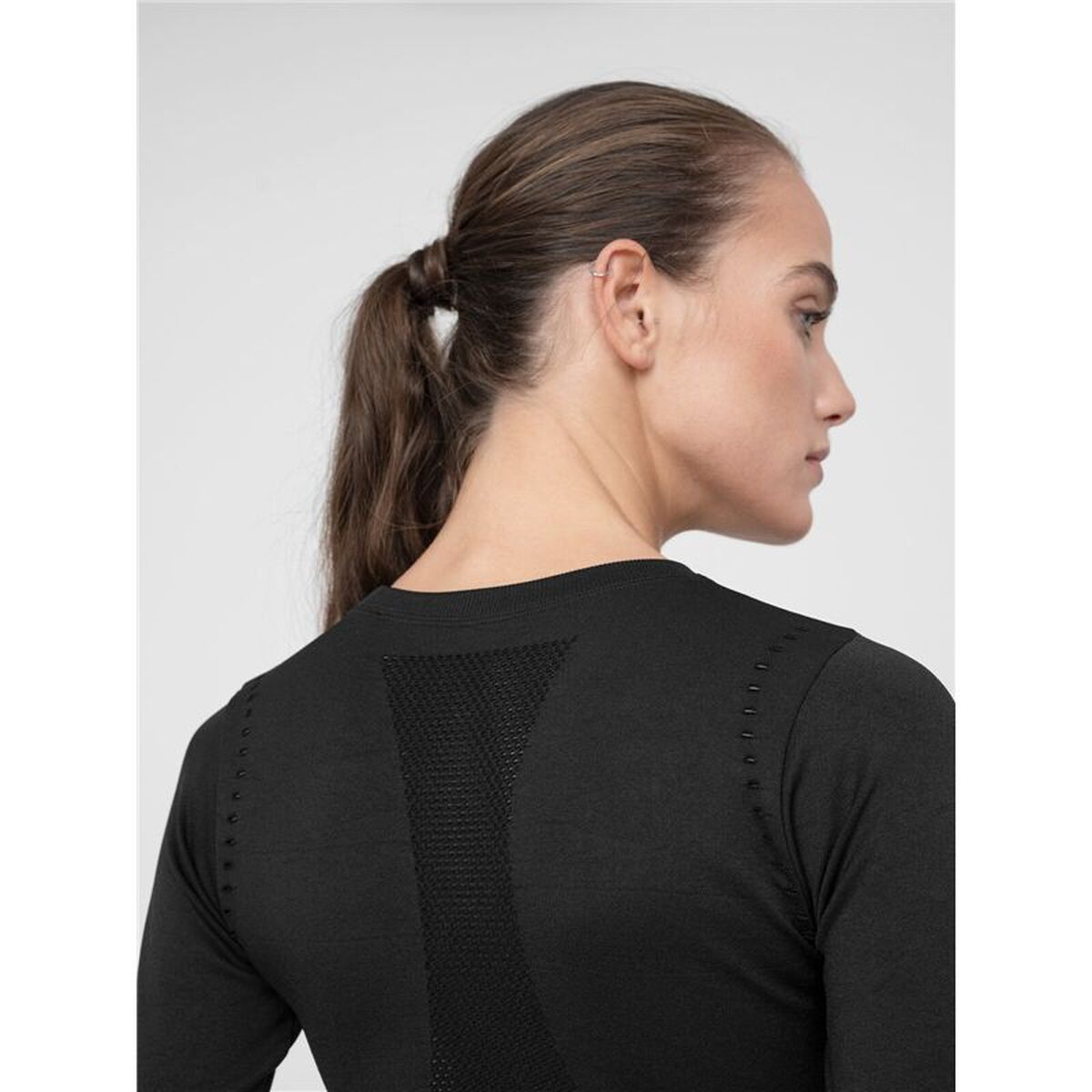 Top deportivo para mujer 4F negro